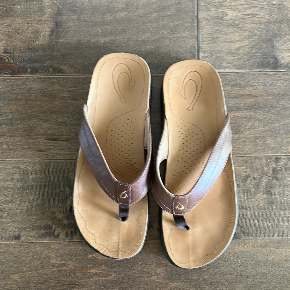 Olukai Brown Leather sandals